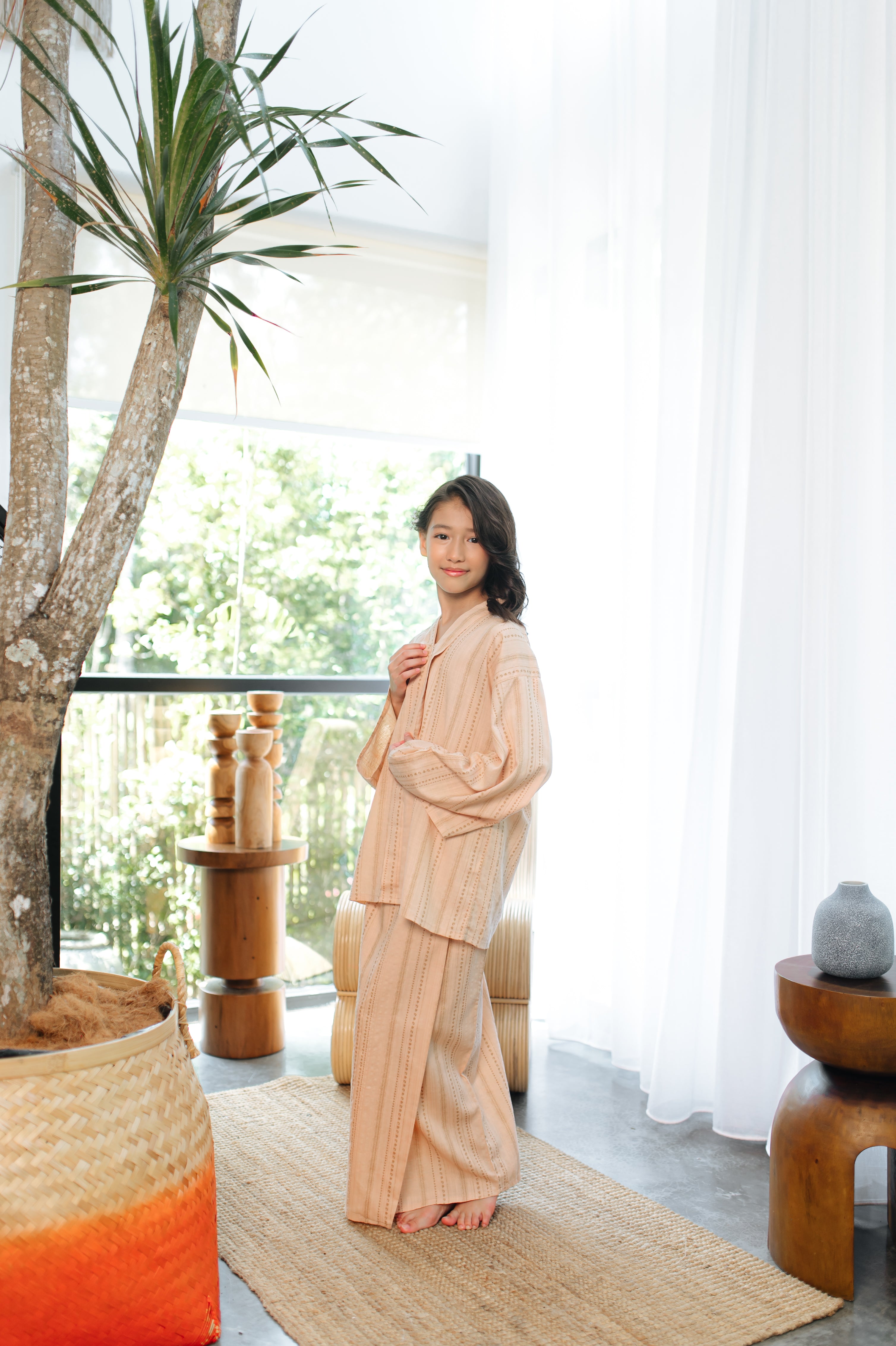 Kaseh Girls Kebarung - Apricot