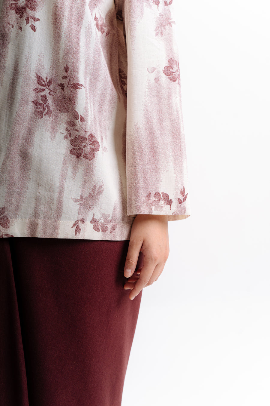 Lembayung Kurung Cekak Musang TOP - Printed Maroon