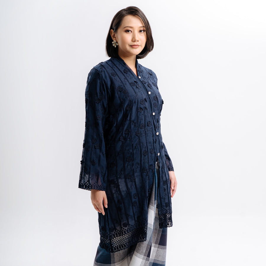 Lembayung Kebaya Labuh TOP - Blue