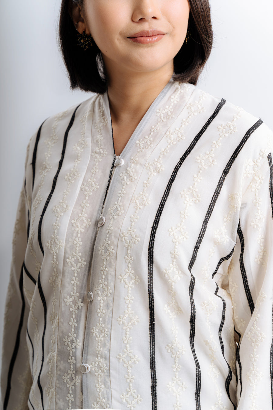 Lembayung Kebaya Labuh TOP - Off White